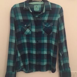 Long sleeve blue plaid button up